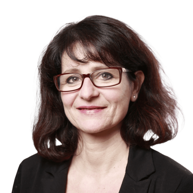 https://holistic-healthy.ch/wp-content/uploads/2025/01/eleonora-vatter-eidg-dipl-apothekerin-therapeutin-ganzheitliches-gesundheitscoaching-nobk-768x768.png